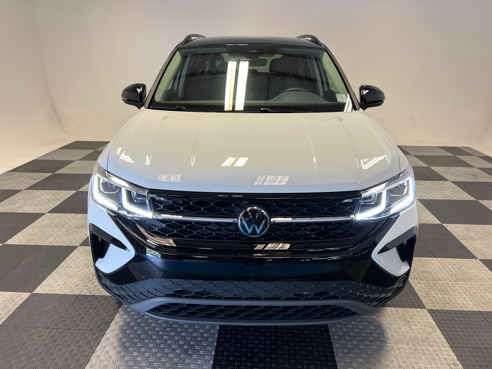 2024 Volkswagen Taos 1.5T SE 2