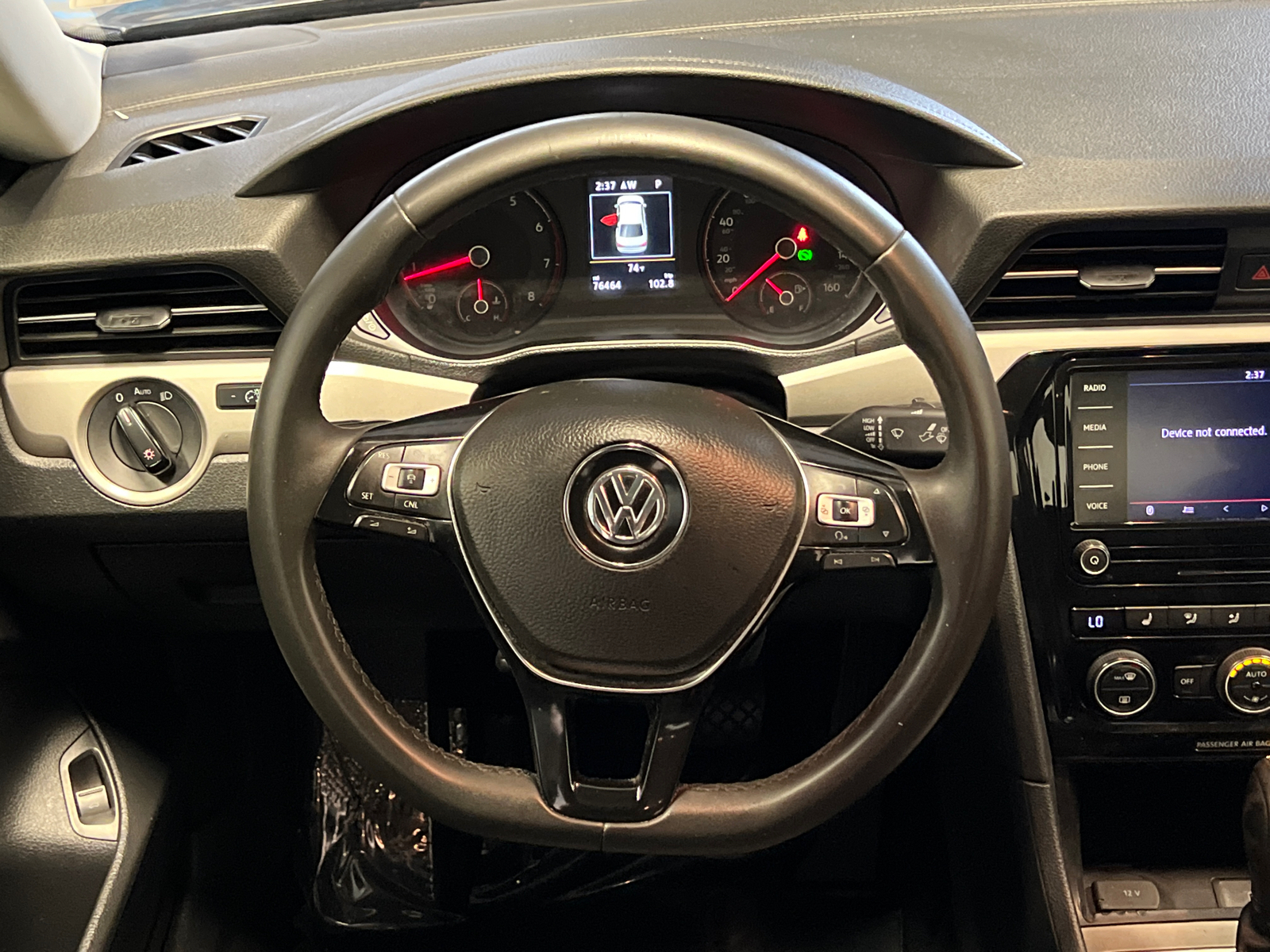 2021 Volkswagen Passat 2.0T SE 19