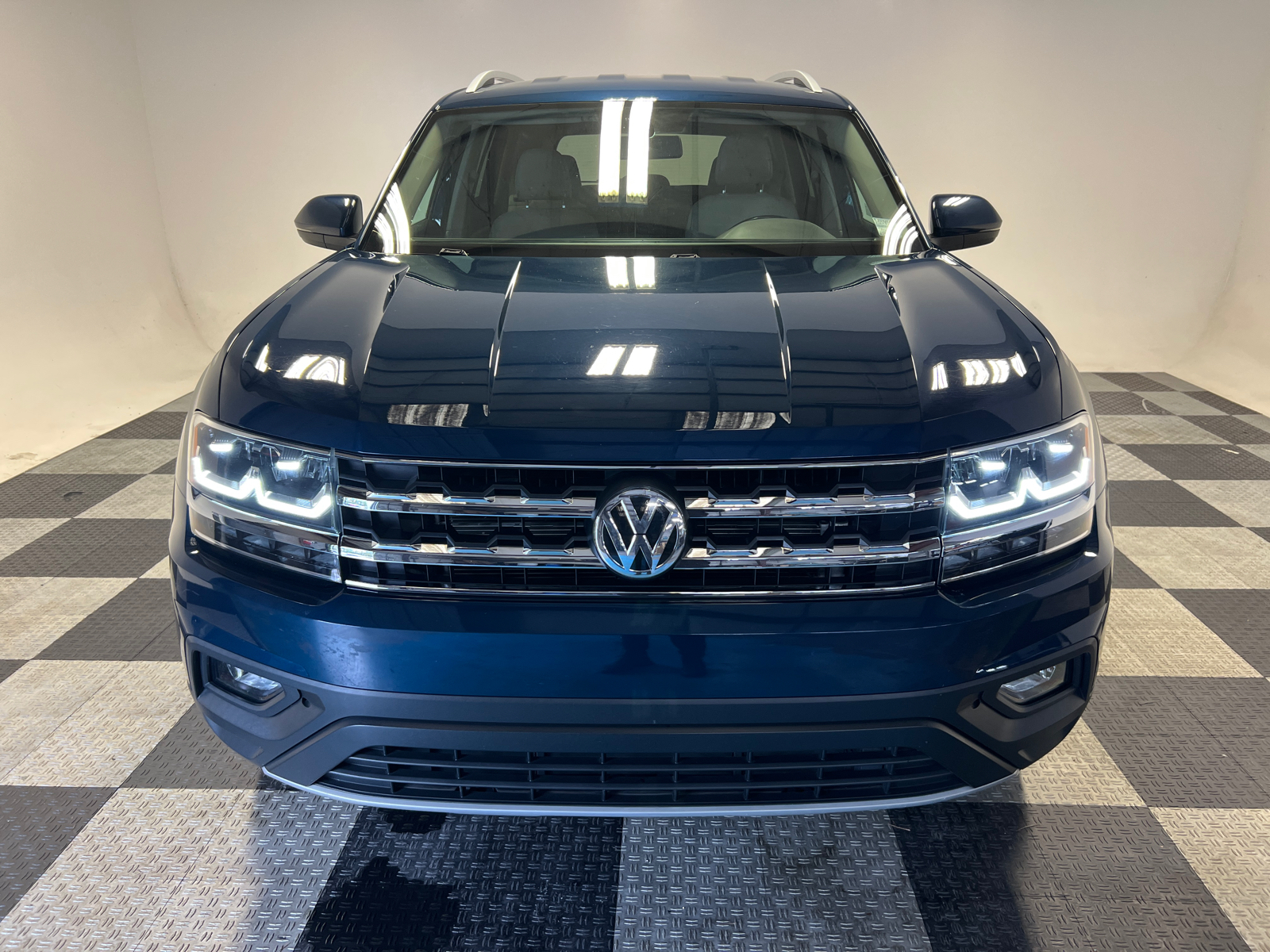 2019 Volkswagen Atlas 3.6L V6 SE 2