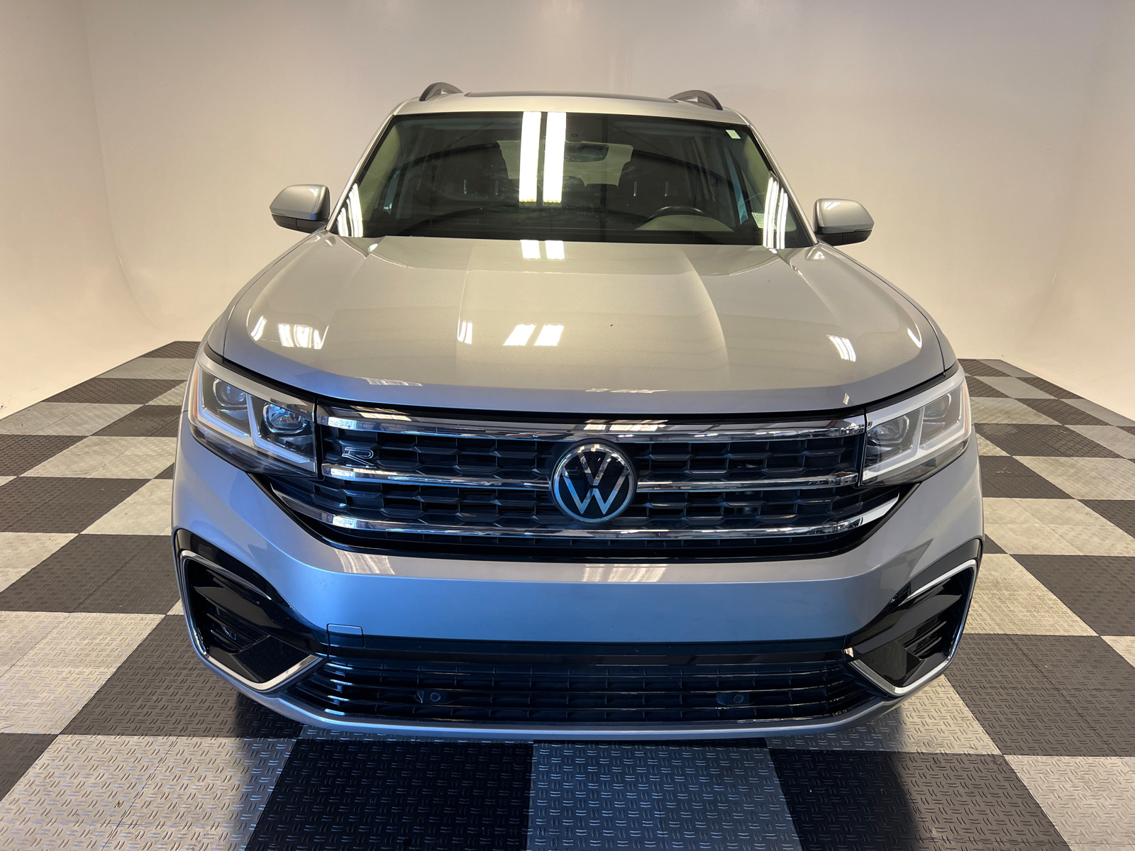 2021 Volkswagen Atlas V6 SE R-Line 2