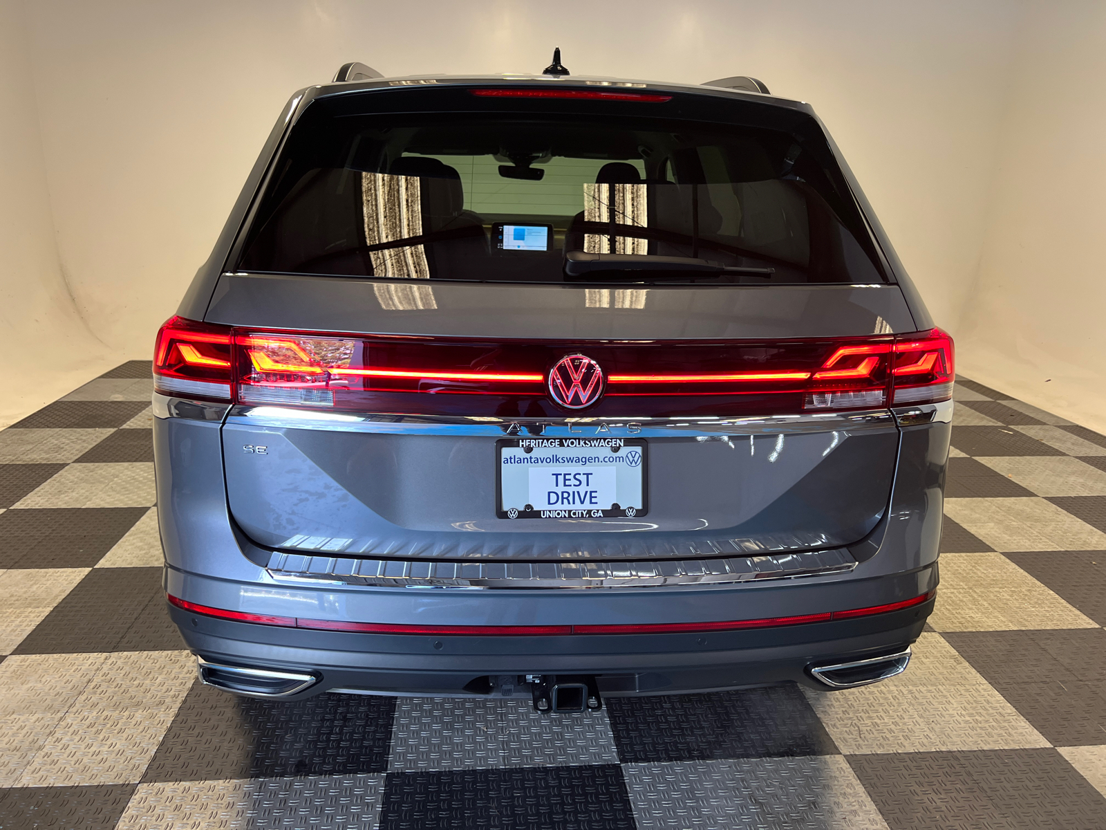 2024 Volkswagen Atlas 2.0T SE w/Technology 4