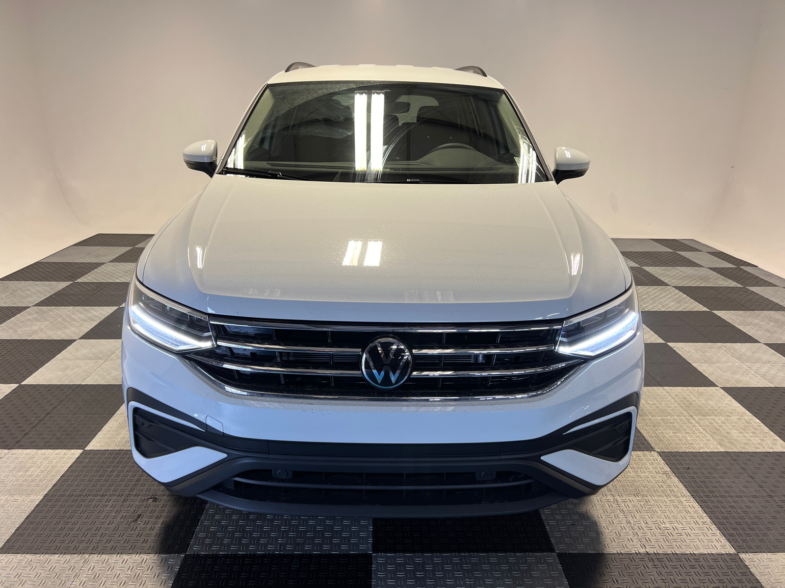 2024 Volkswagen Tiguan 2.0T S 2