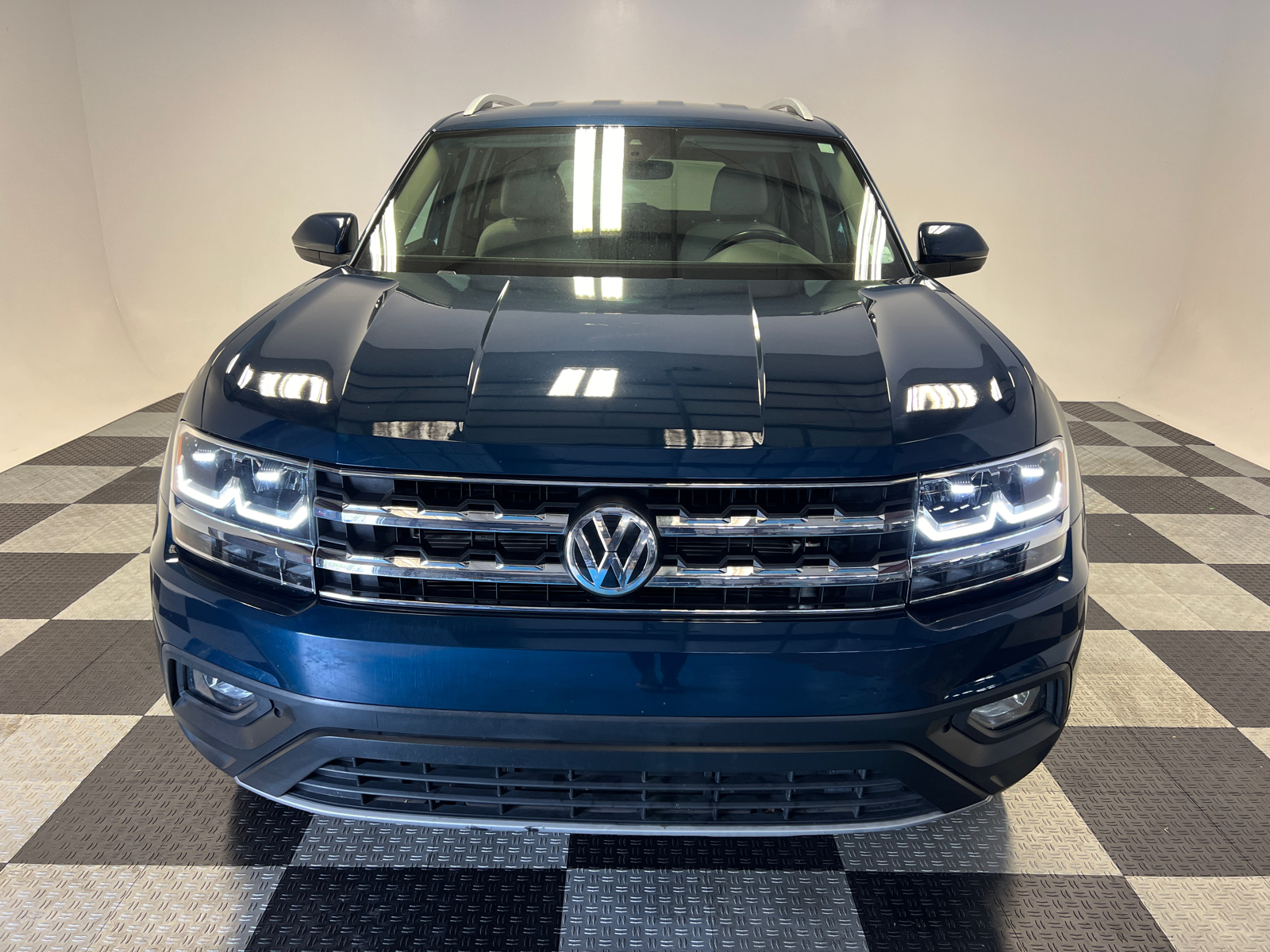 2019 Volkswagen Atlas 3.6L V6 SE 2