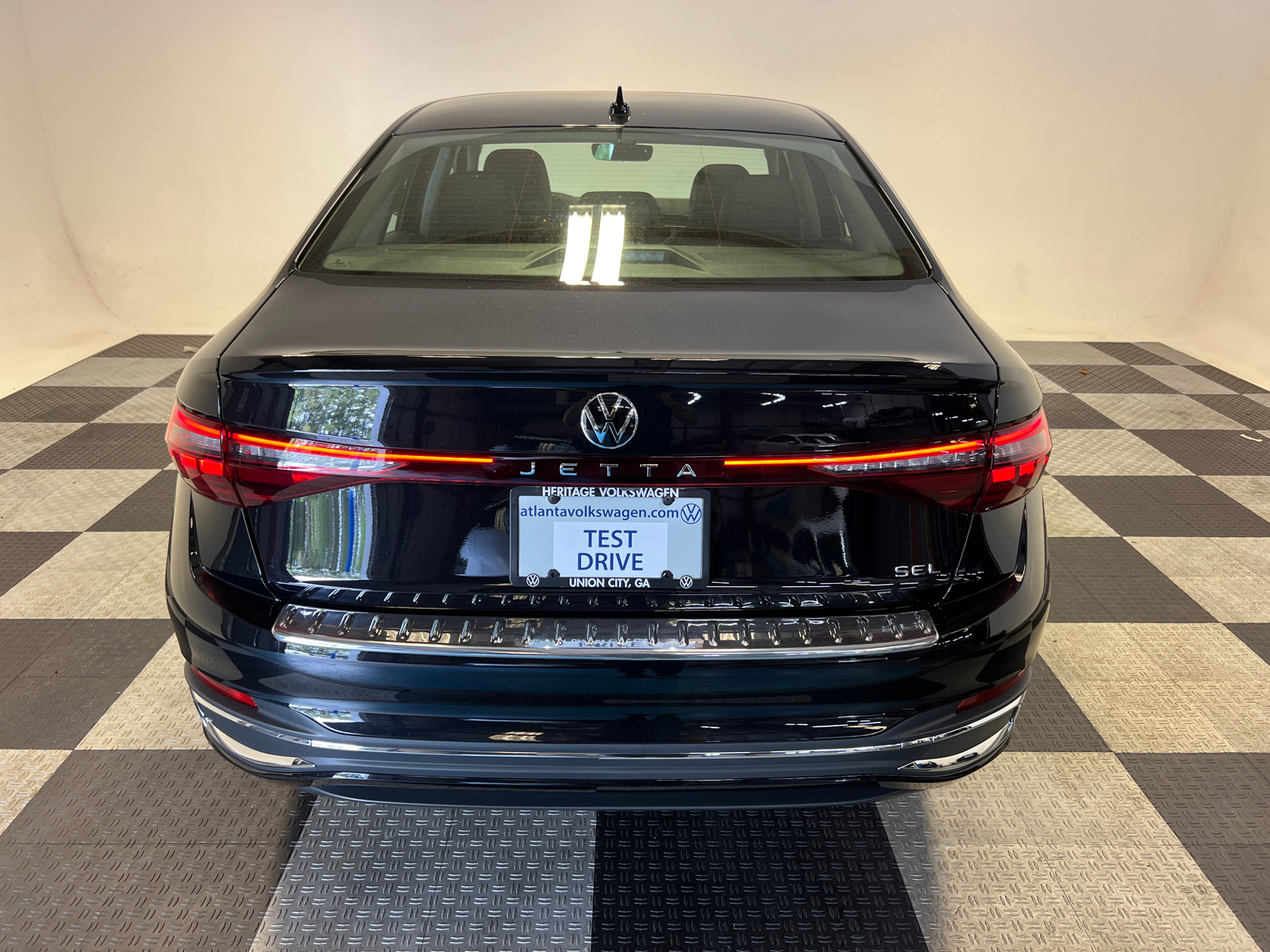 2025 Volkswagen Jetta 1.5T SEL 4