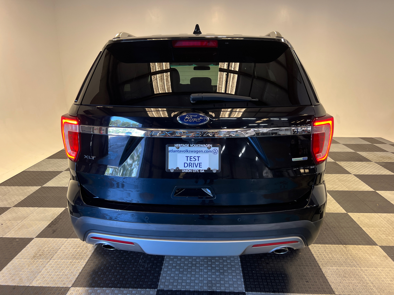 2016 Ford Explorer XLT 4