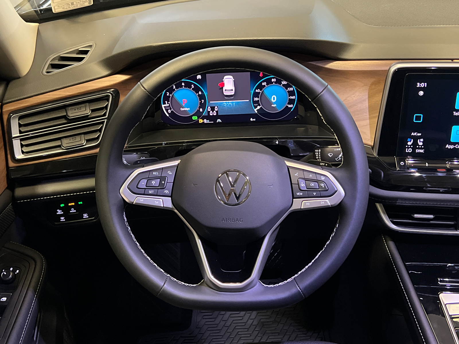 2025 Volkswagen Atlas 2.0T SE w/Technology 14