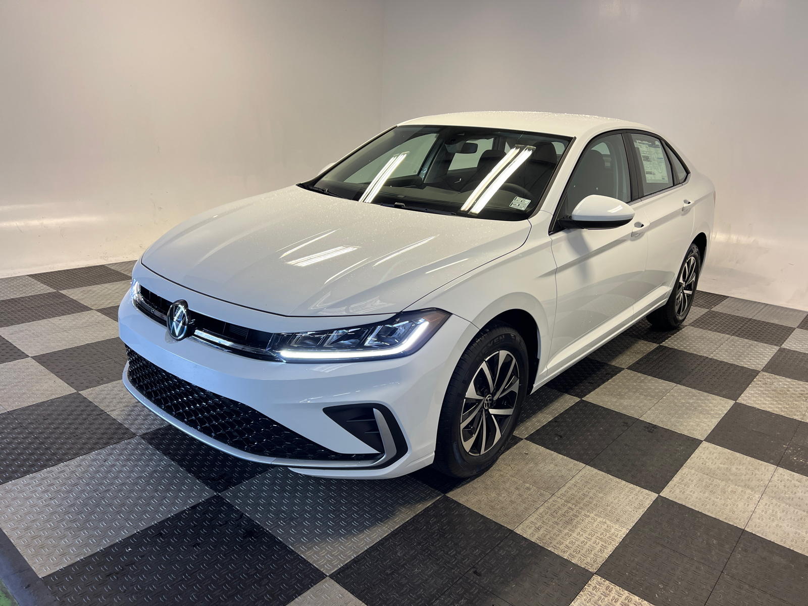 2025 Volkswagen Jetta S 3