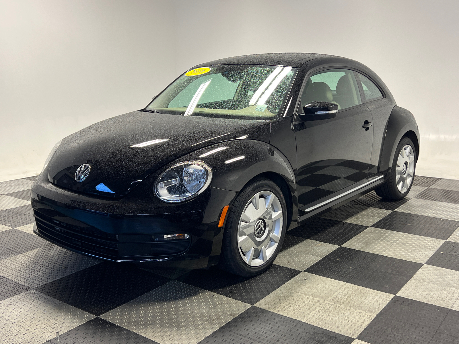 2016 Volkswagen Beetle 1.8T SEL 3