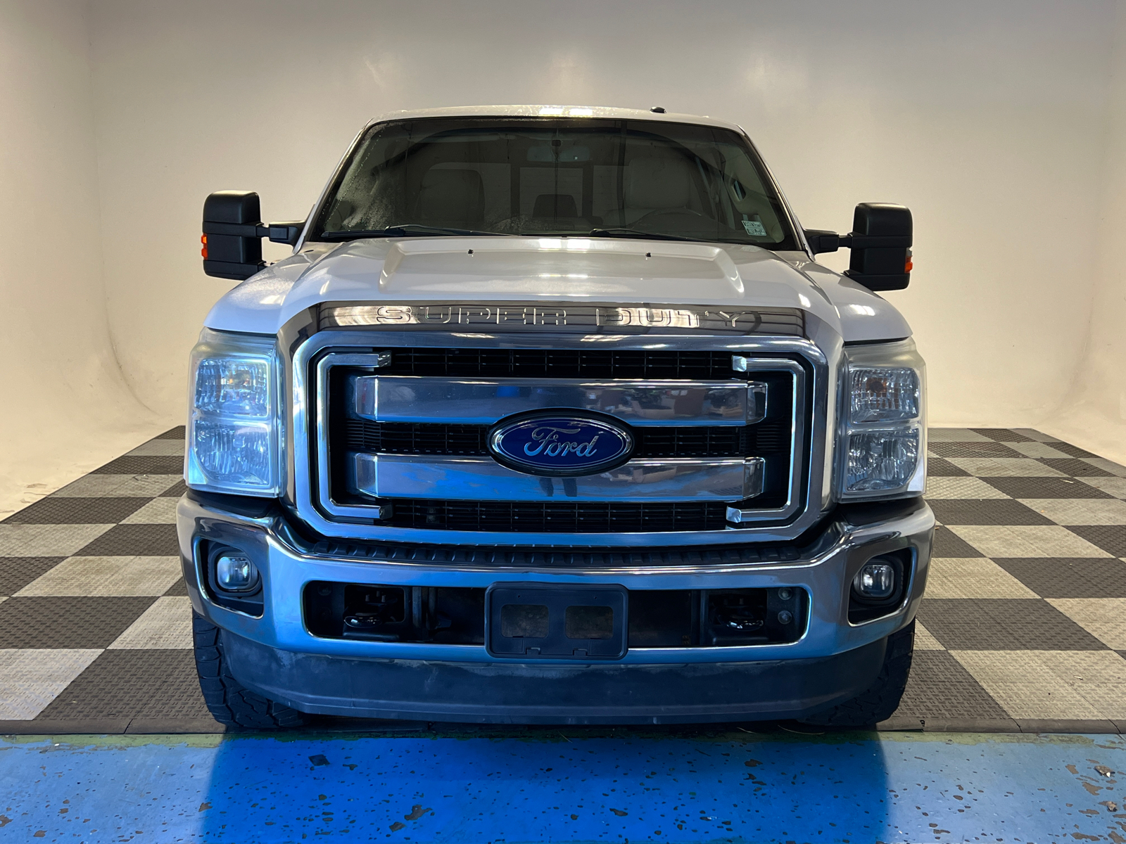 2014 Ford F-250SD Lariat 2