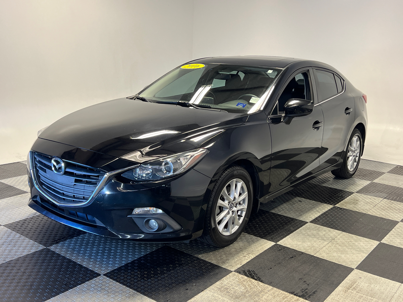 2016 Mazda Mazda3 i Touring 3