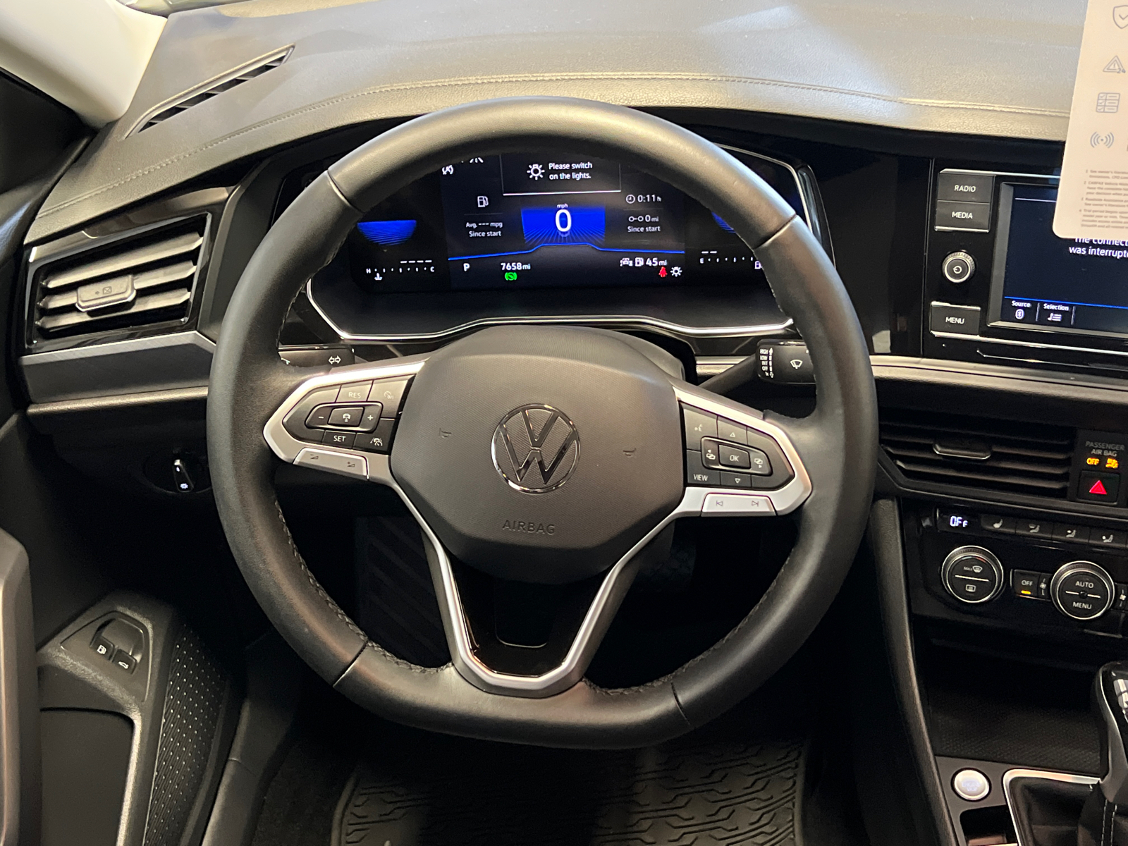 2023 Volkswagen Jetta 1.5T SE 19