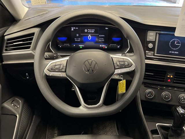 2023 Volkswagen Jetta 1.5T S 19