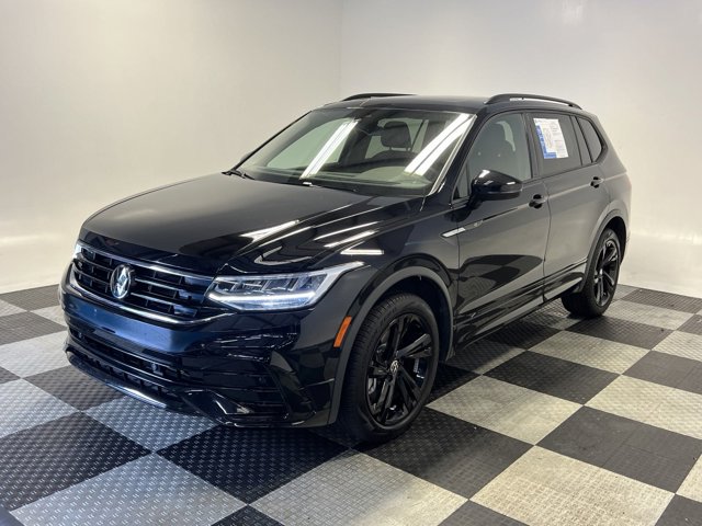 2023 Volkswagen Tiguan 2.0T SE R-Line Black 3