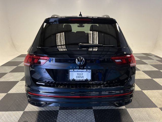 2023 Volkswagen Tiguan 2.0T SE R-Line Black 4