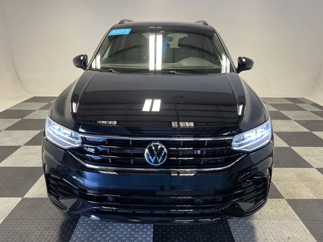 2023 Volkswagen Tiguan 2.0T SE R-Line Black 2