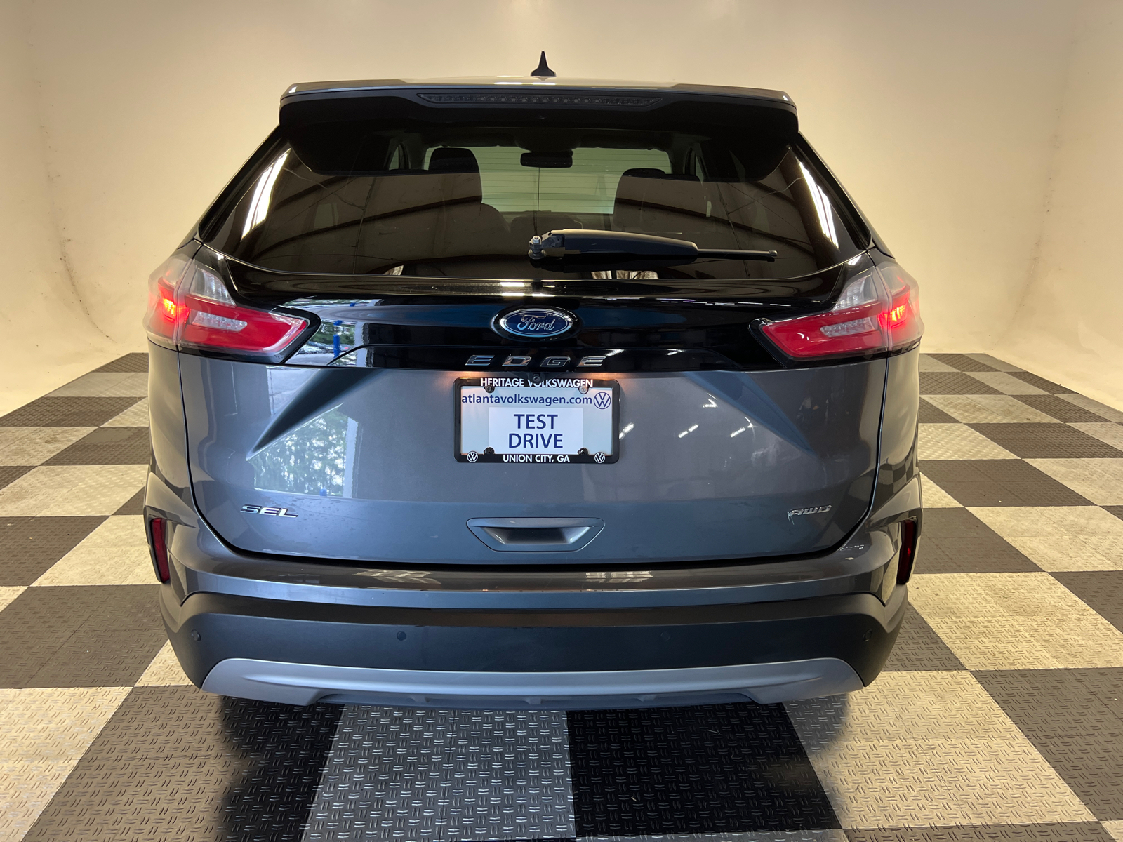 2022 Ford Edge SEL 4