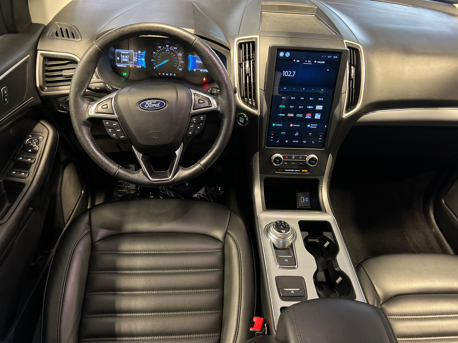 2022 Ford Edge SEL 18