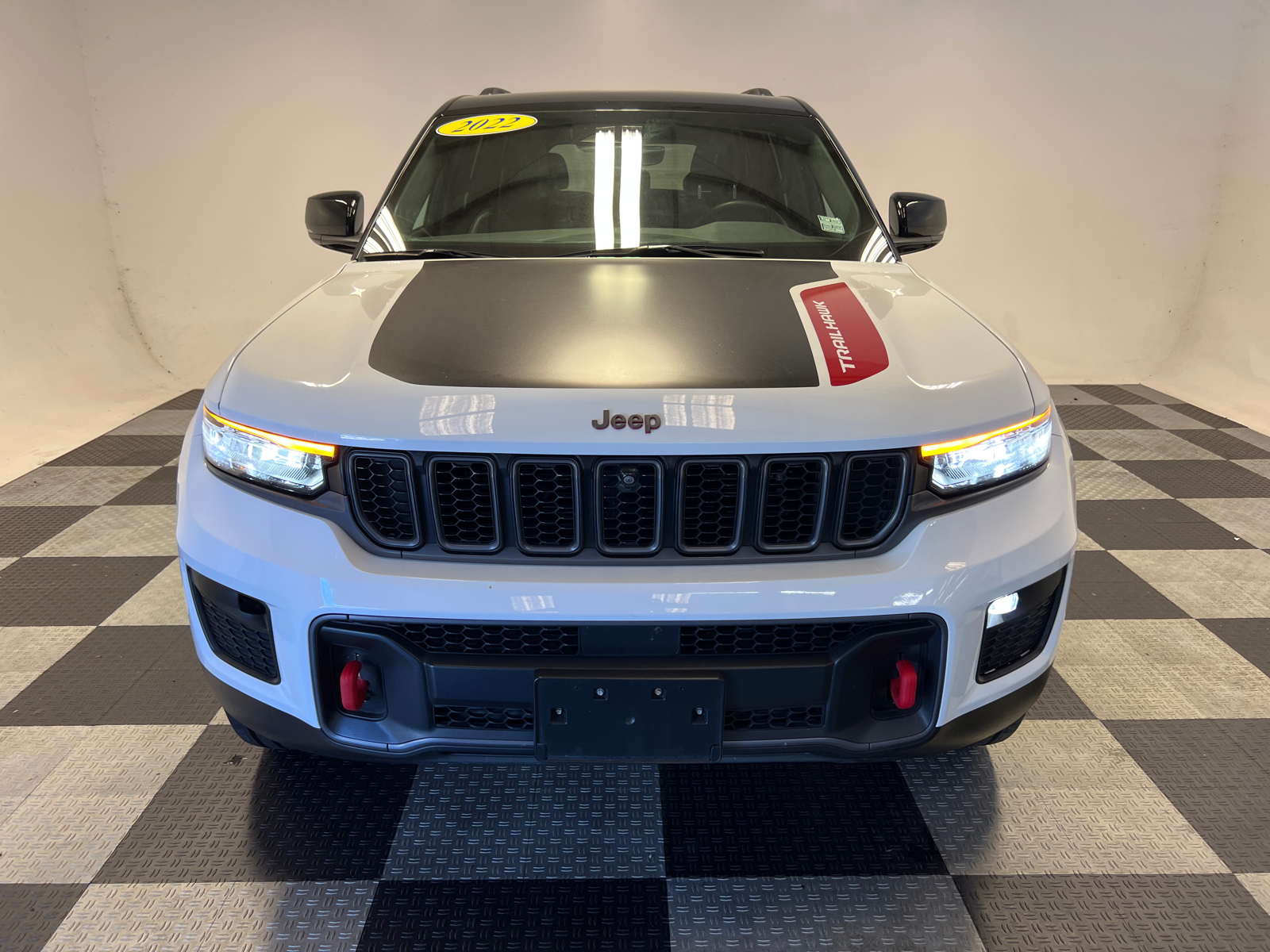 2022 Jeep Grand Cherokee Trailhawk 2