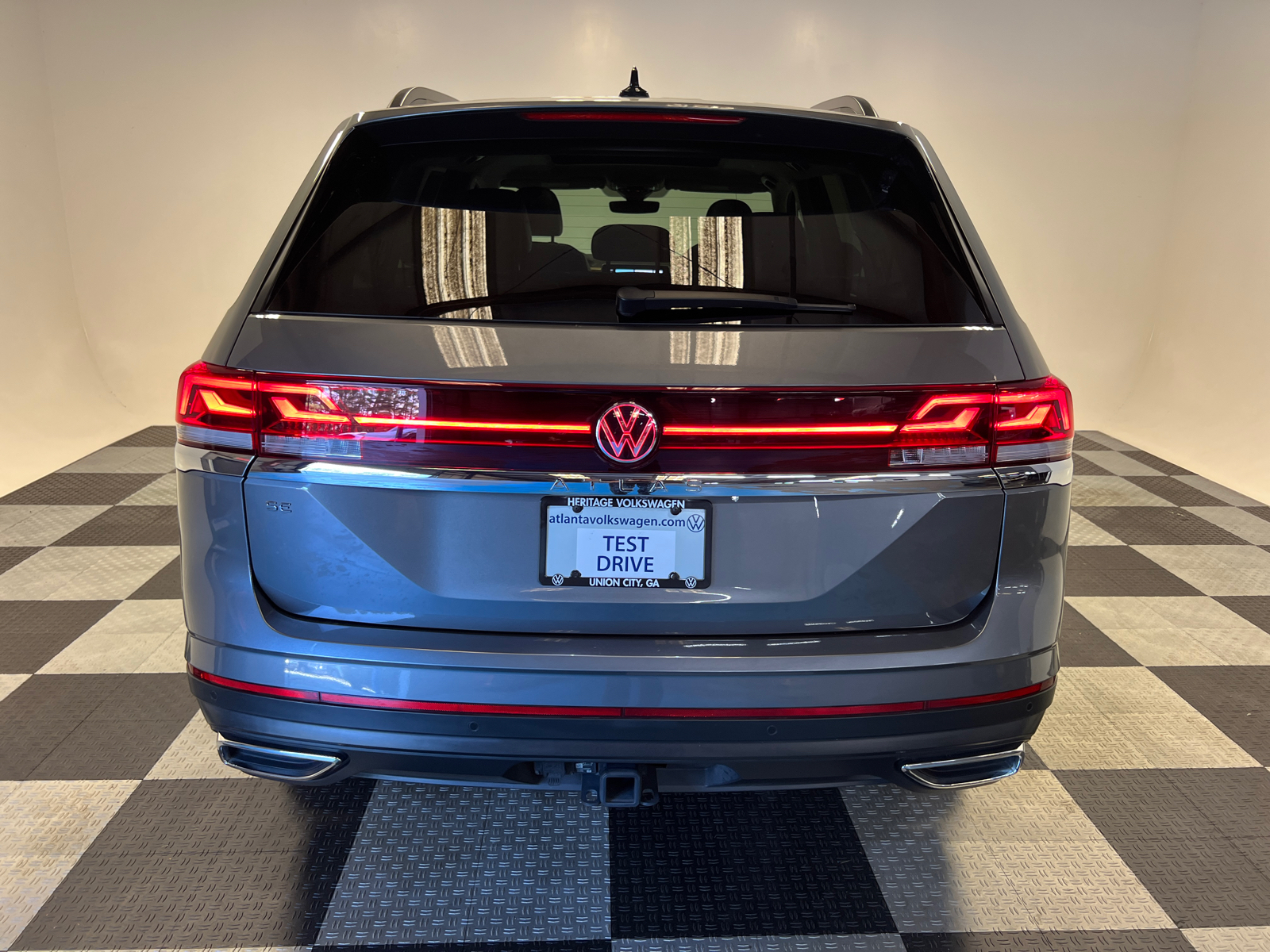 2024 Volkswagen Atlas 2.0T SE w/Technology 4