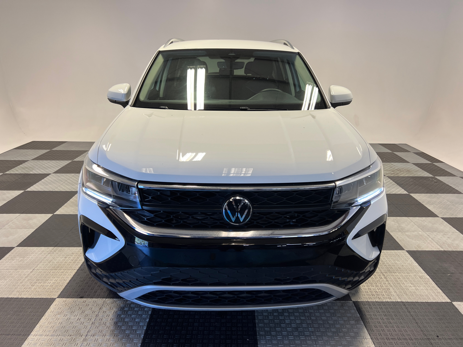 2023 Volkswagen Taos 1.5T SE 2