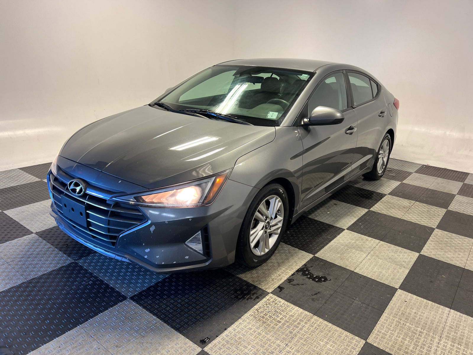 2019 Hyundai ELANTRA SE 3