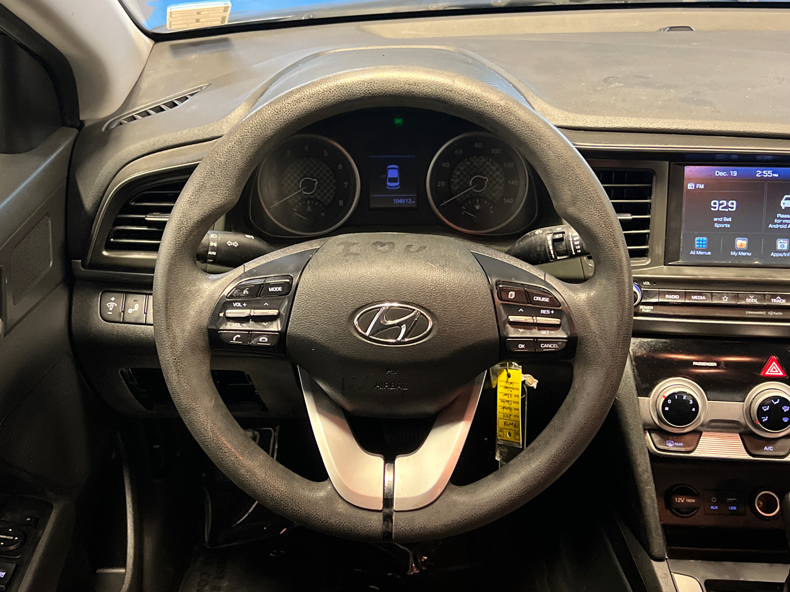 2019 Hyundai ELANTRA SE 20