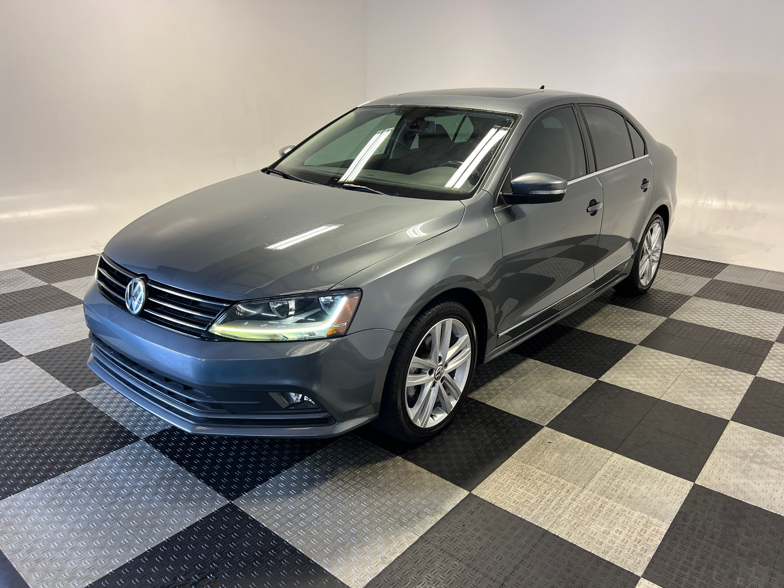 2017 Volkswagen Jetta 1.8T SEL 3