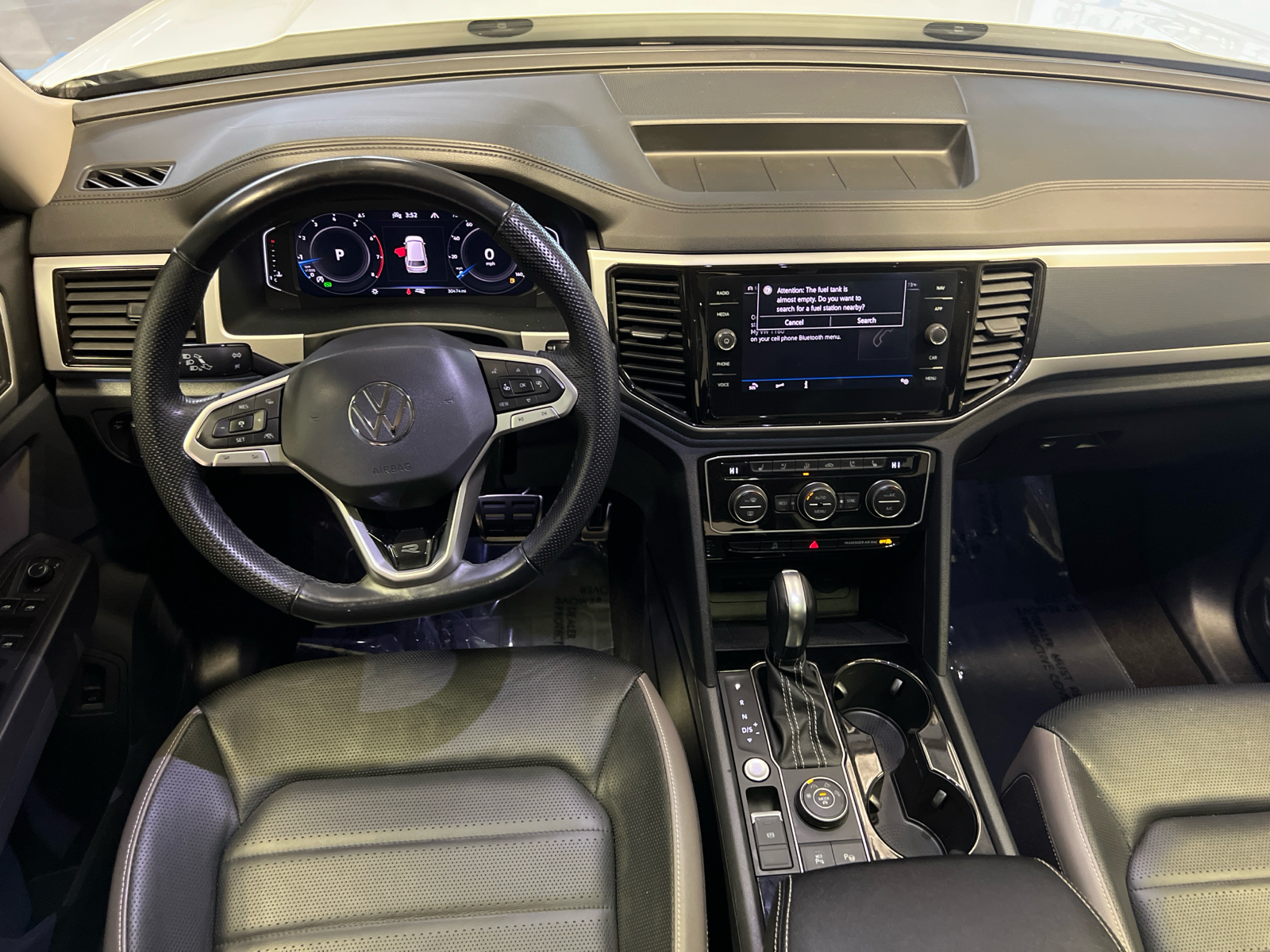 2022 Volkswagen Atlas 3.6L V6 SEL Premium R-Line 20