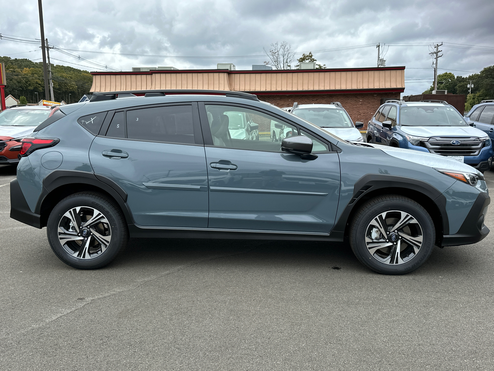 2024 Subaru Crosstrek Premium 2