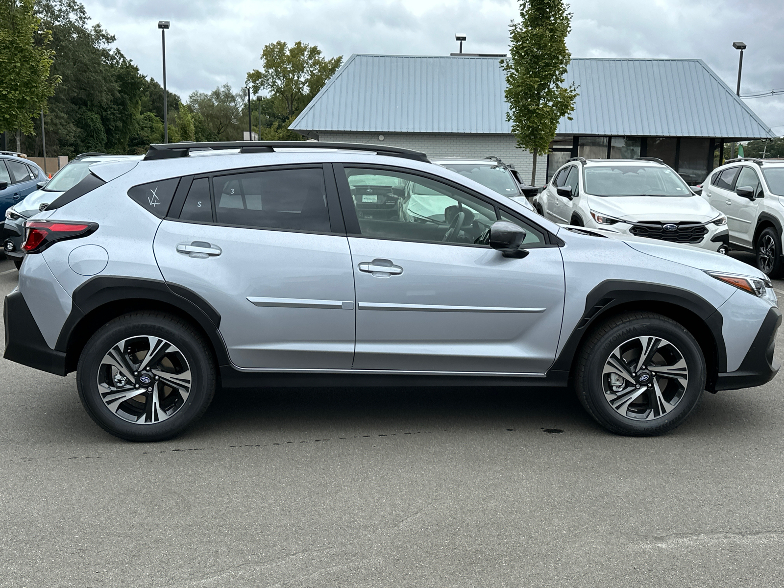 2024 Subaru Crosstrek Premium 2