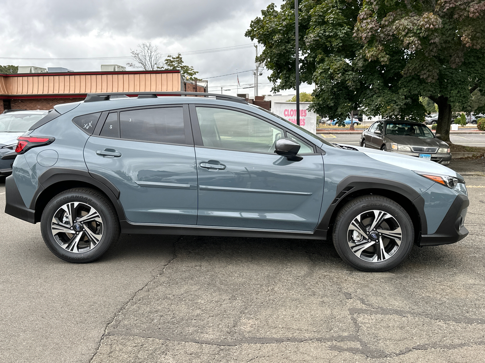 2024 Subaru Crosstrek Premium 2