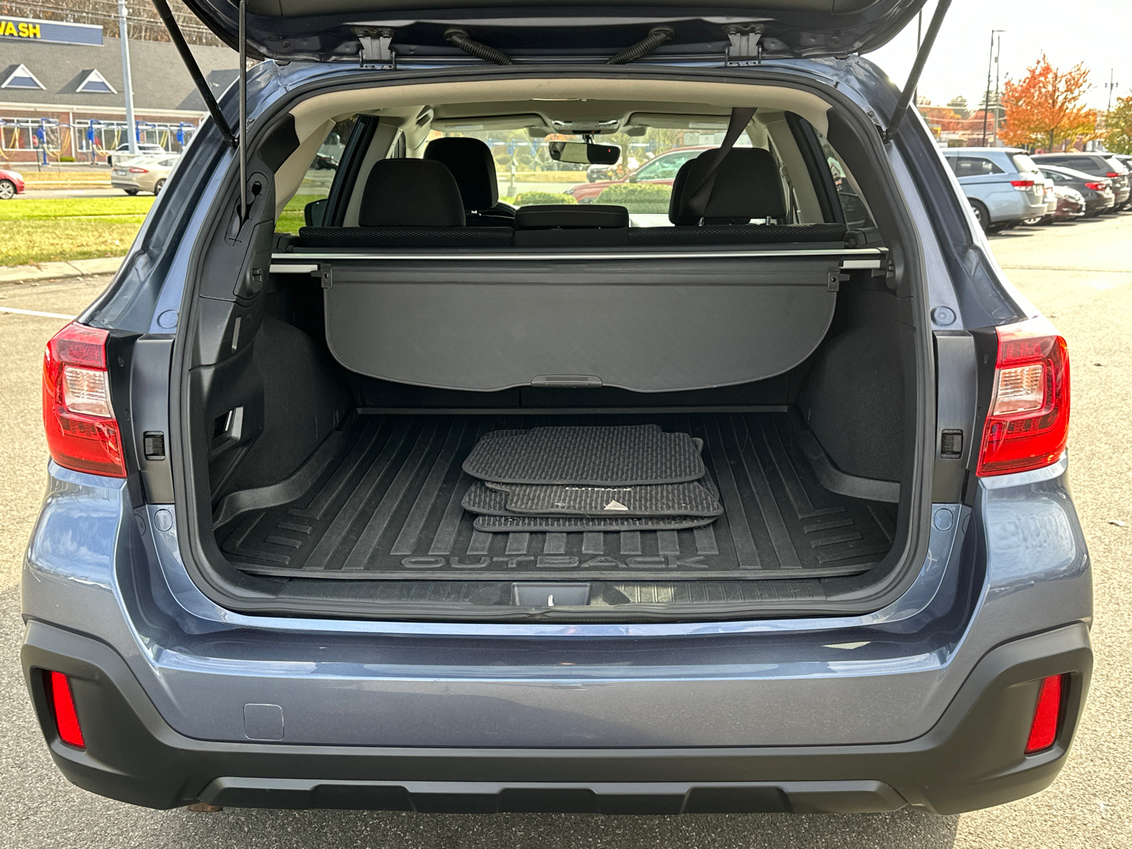 2018 Subaru Outback 2.5i Premium 24