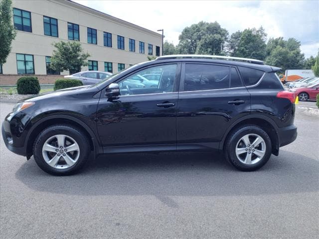 2015 Toyota RAV4 XLE 4