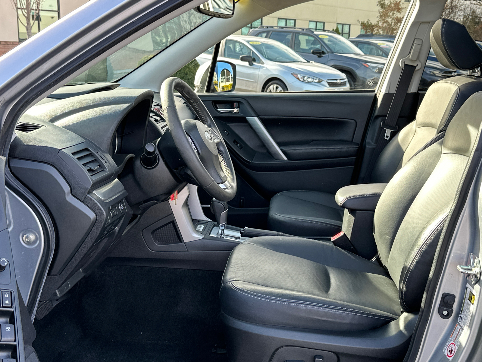 2015 Subaru Forester 2.5i Limited 10