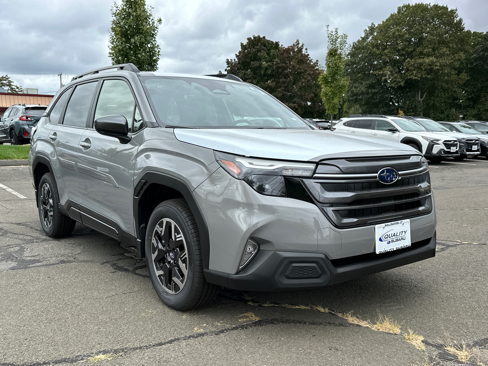 2025 Subaru Forester Premium 1