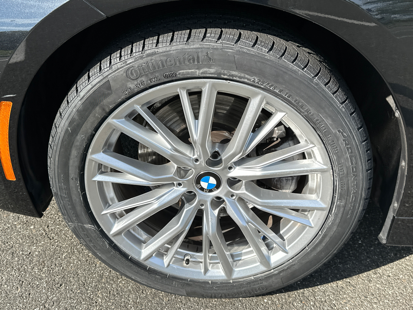 2023 BMW 3 Series 330i 8