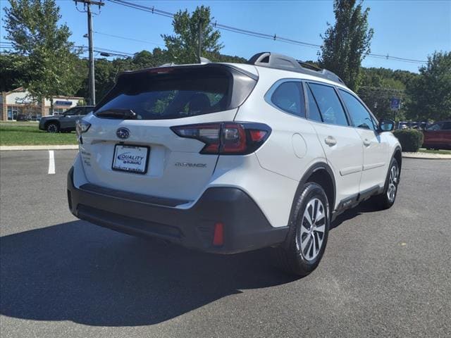 2022 Subaru Outback 2.5i 6