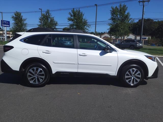 2022 Subaru Outback 2.5i 7