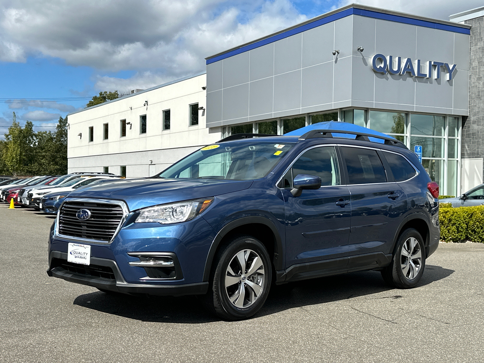 2022 Subaru Ascent Premium 7-Passenger 1