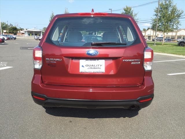 2017 Subaru Forester 2.5i 11