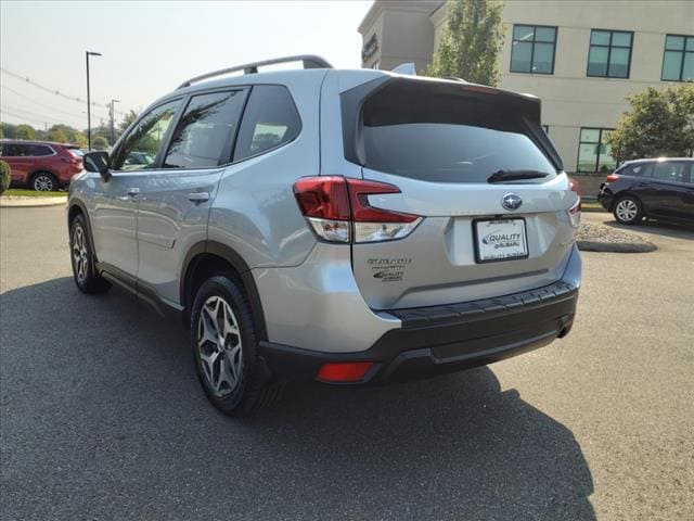 2021 Subaru Forester Premium 5