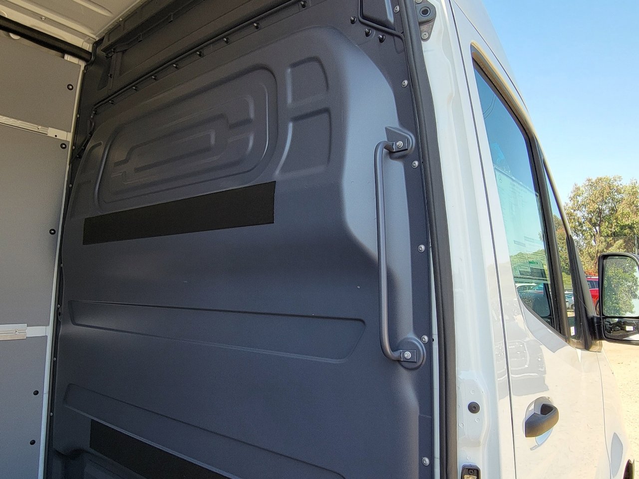 2024 Mercedes-Benz Sprinter Cargo Van  17