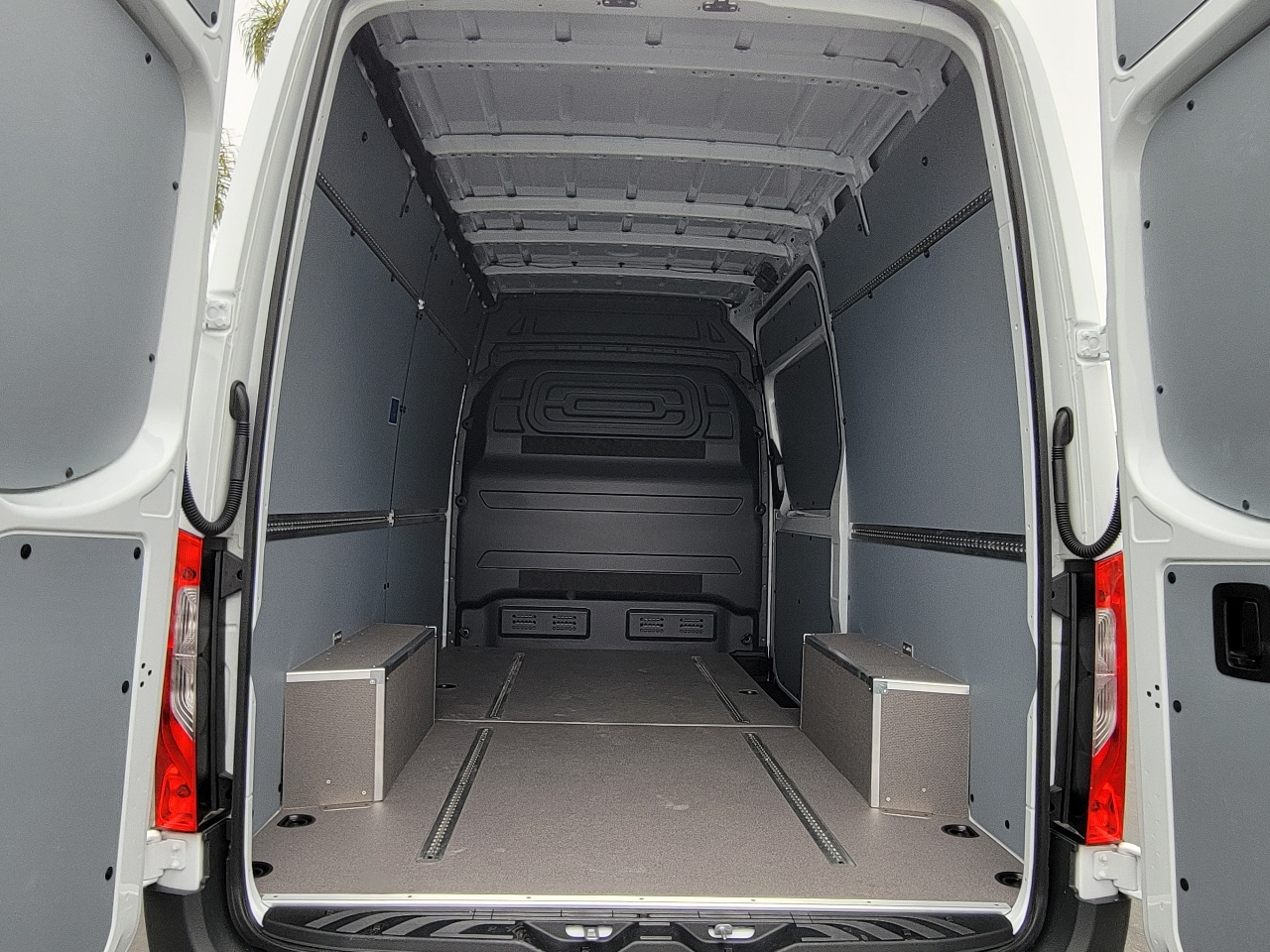 2024 Mercedes-Benz Sprinter Cargo Van  6