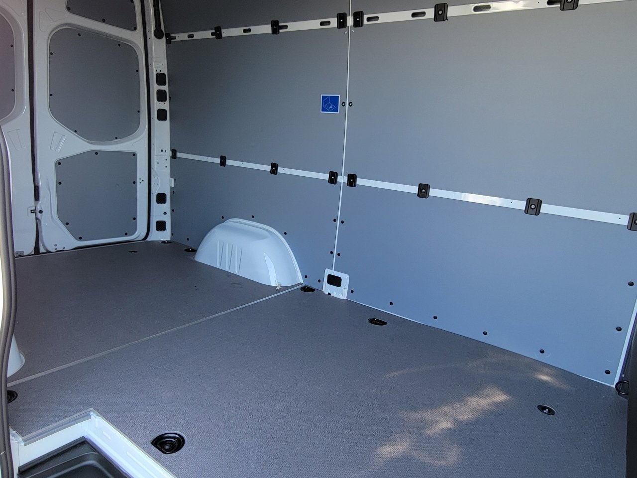 2024 Mercedes-Benz Sprinter Cargo Van  16