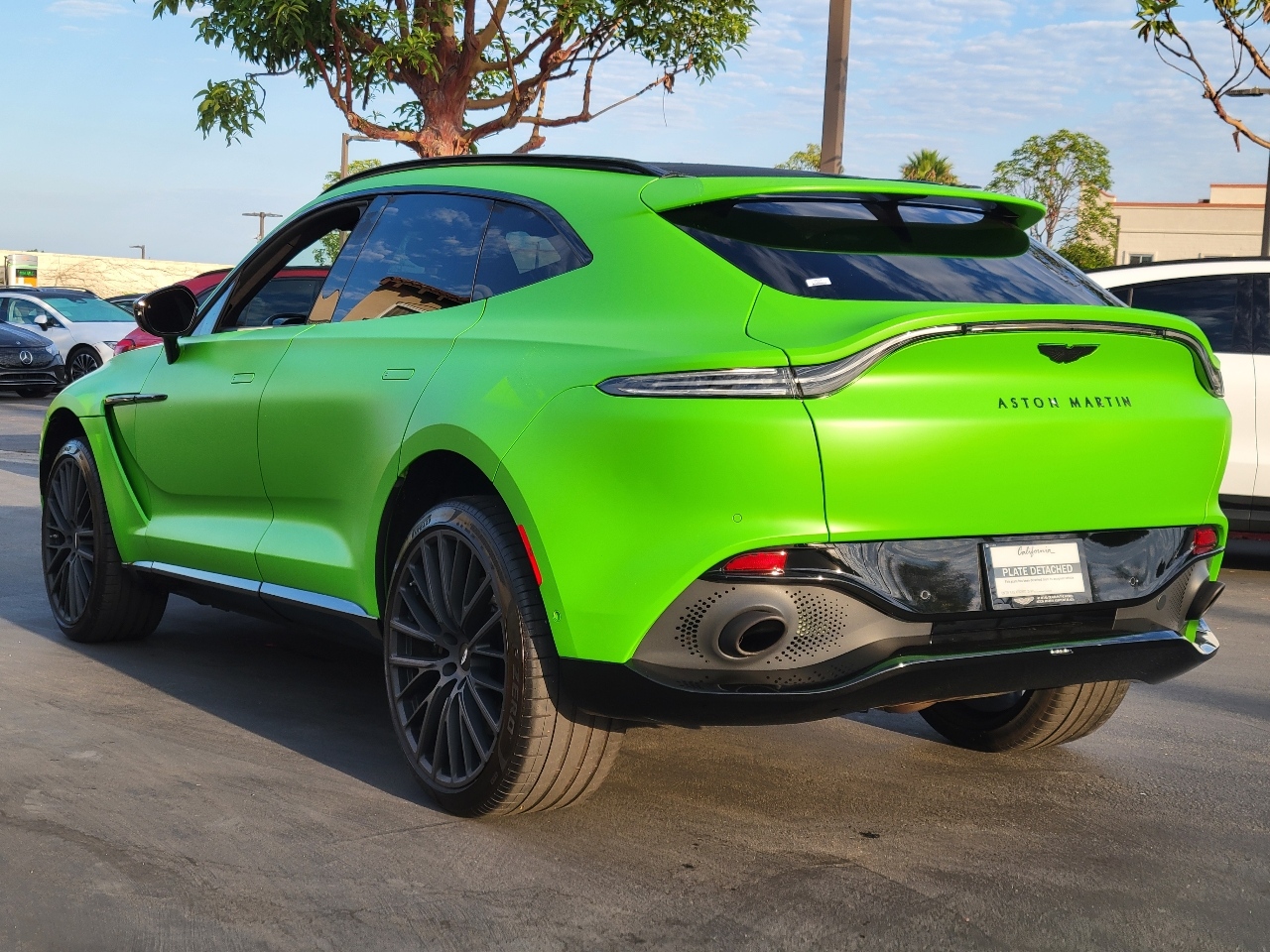 2022 Aston Martin DBX Base 4