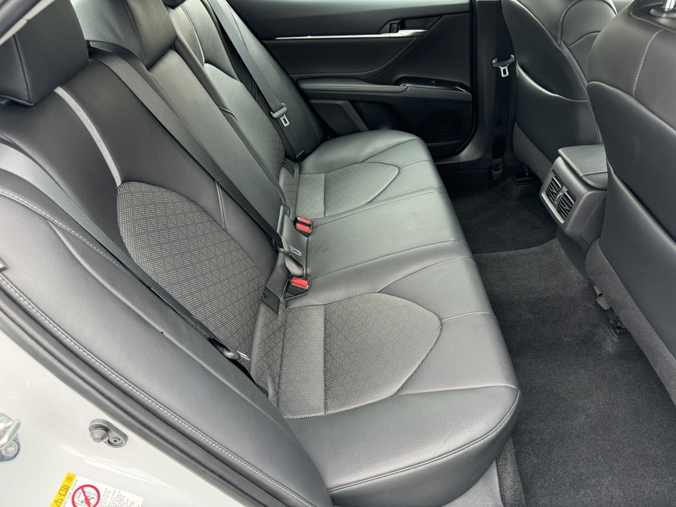 2018 Toyota Camry XSE 5