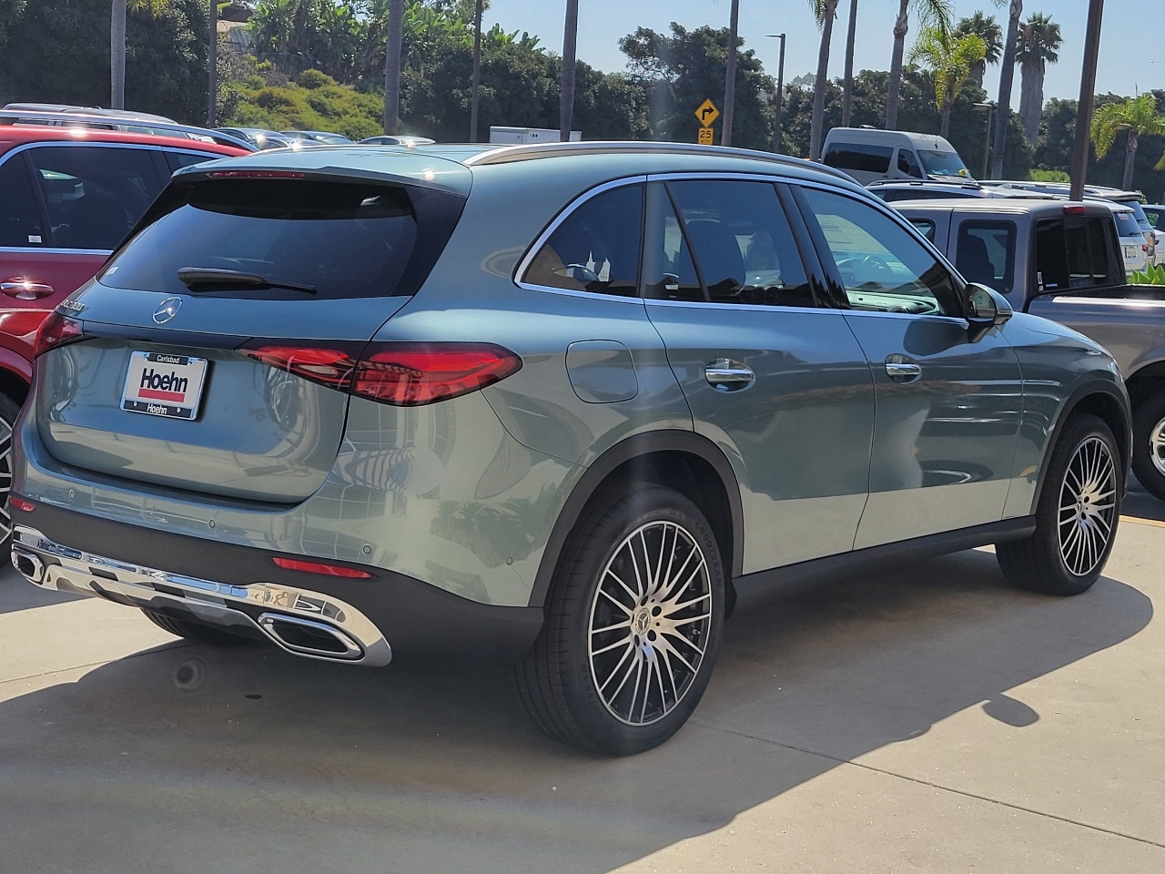 2025 Mercedes-Benz GLC GLC 300 6