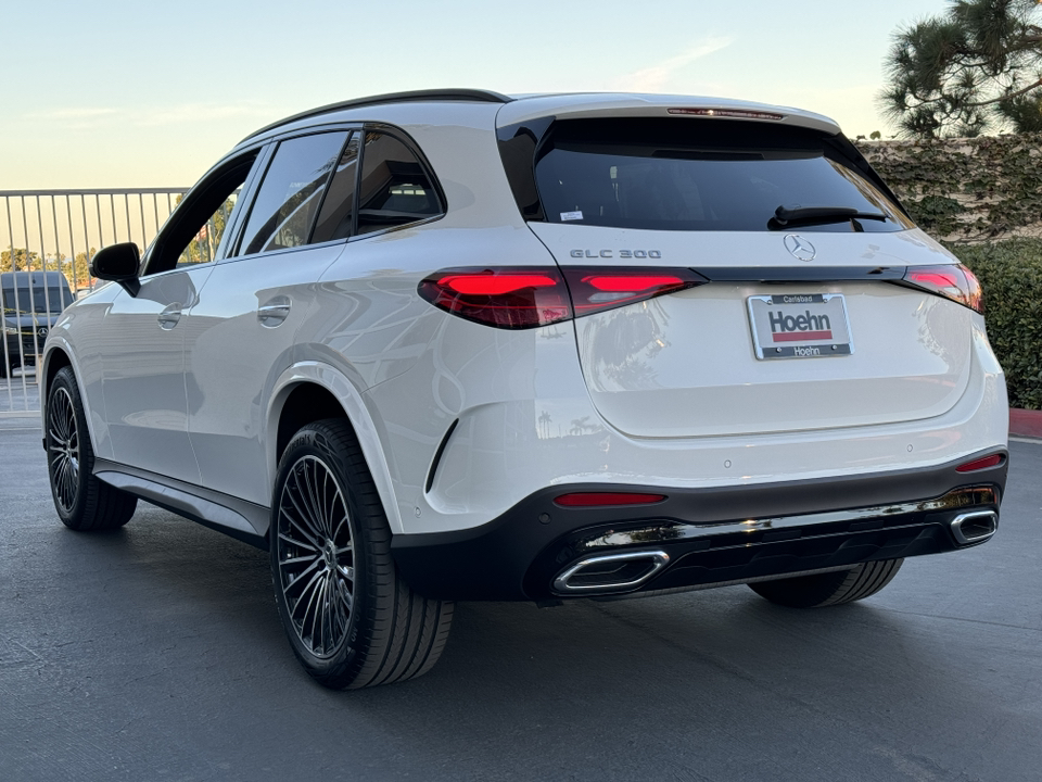 2025 Mercedes-Benz GLC GLC 300 7