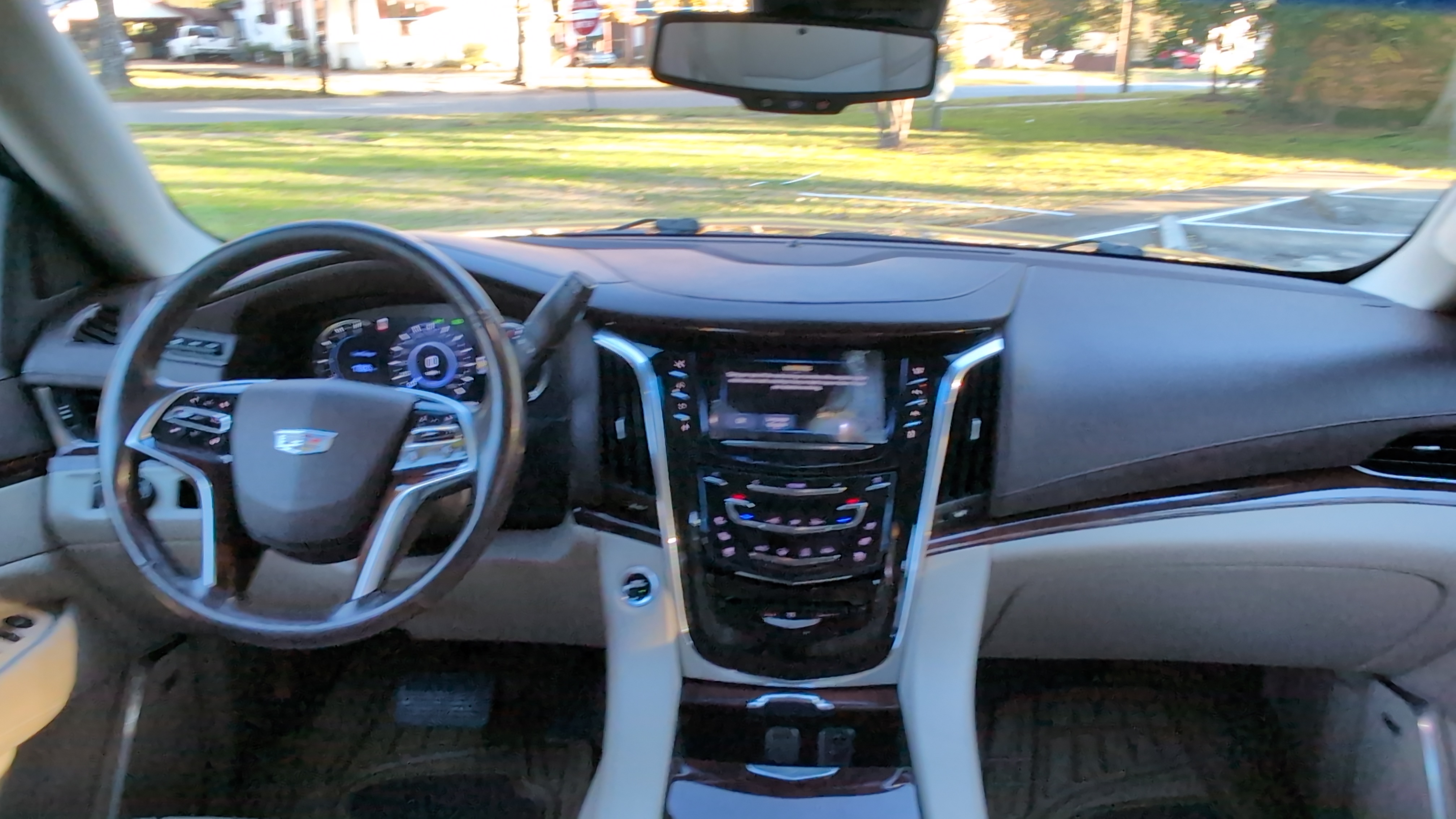 2016 Cadillac Escalade ESV 2WD Premium 41