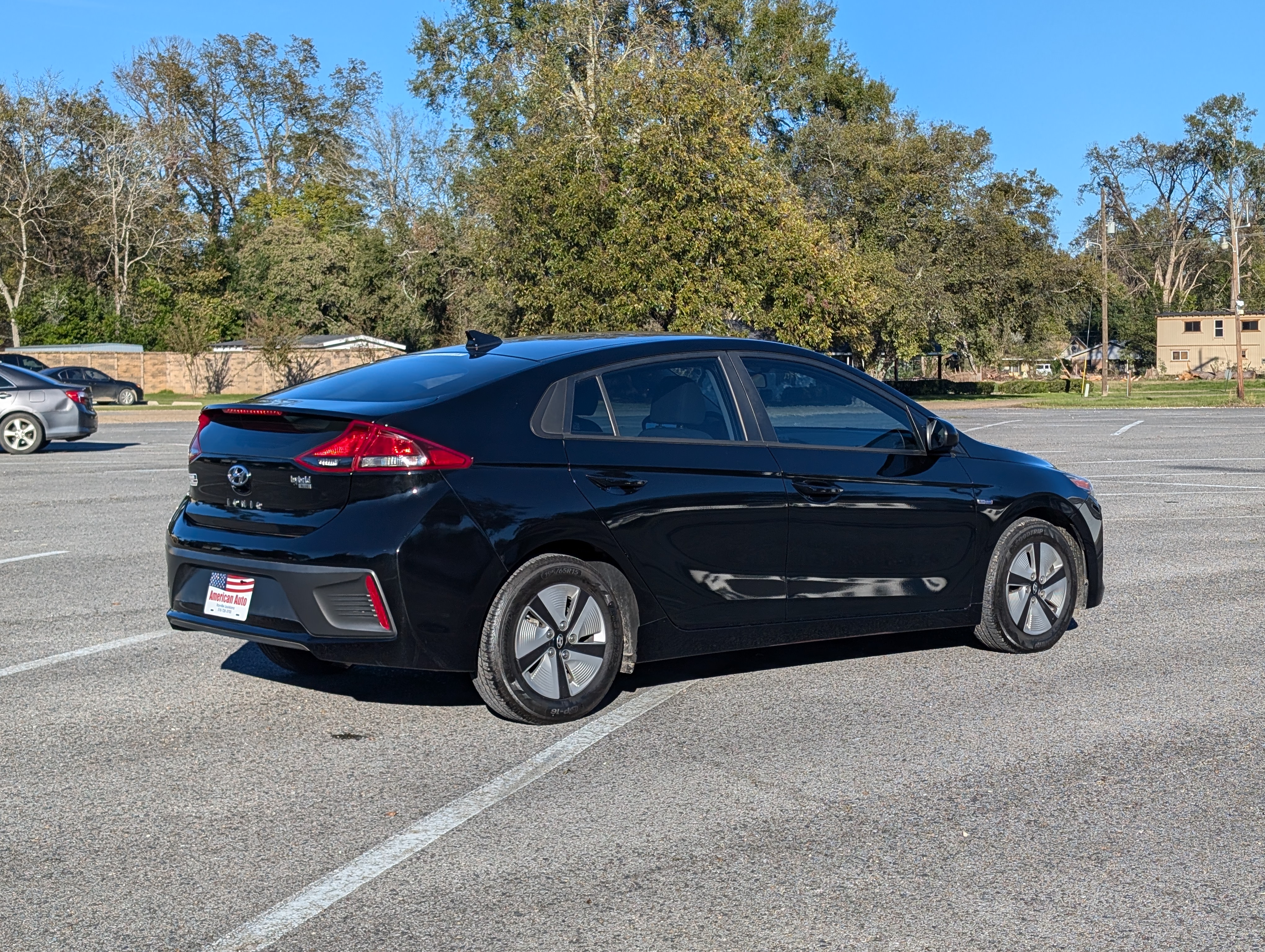 2019 Hyundai Ioniq Hybrid Blue 6